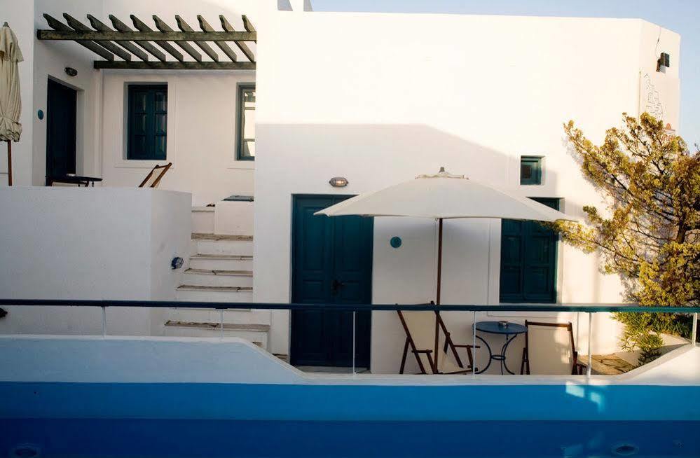 Hotel Oia'S Sunset Esterno foto