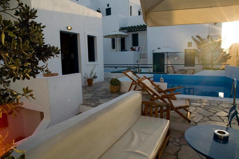 Hotel Oia'S Sunset Esterno foto